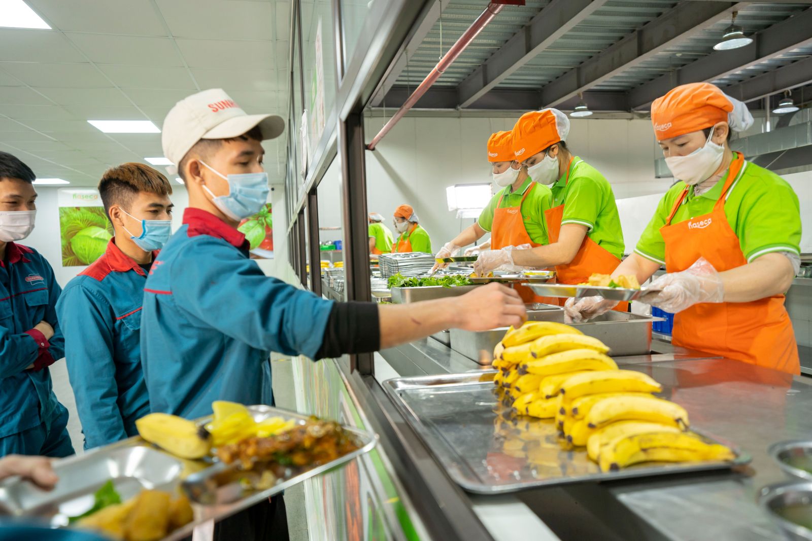 Cung Cấp Suất Ăn Cho Nhà Máy