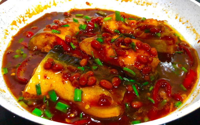 Cá hú kho tương