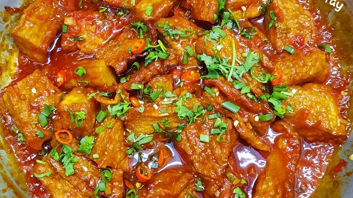 Chả cá sốt cà chua
