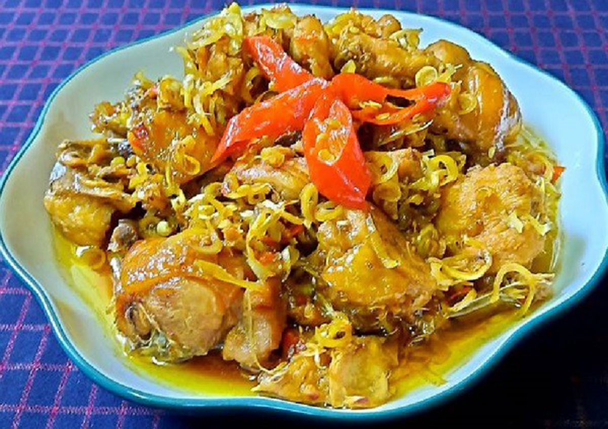 Gà kho sả ớt