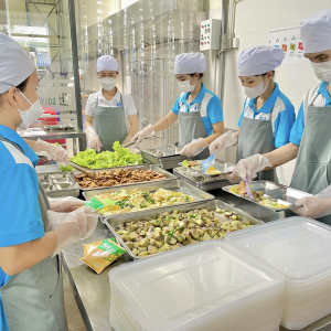 Cung cấp suất ăn cho nhà máy