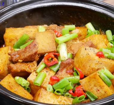 Thịt kho đậu hũ